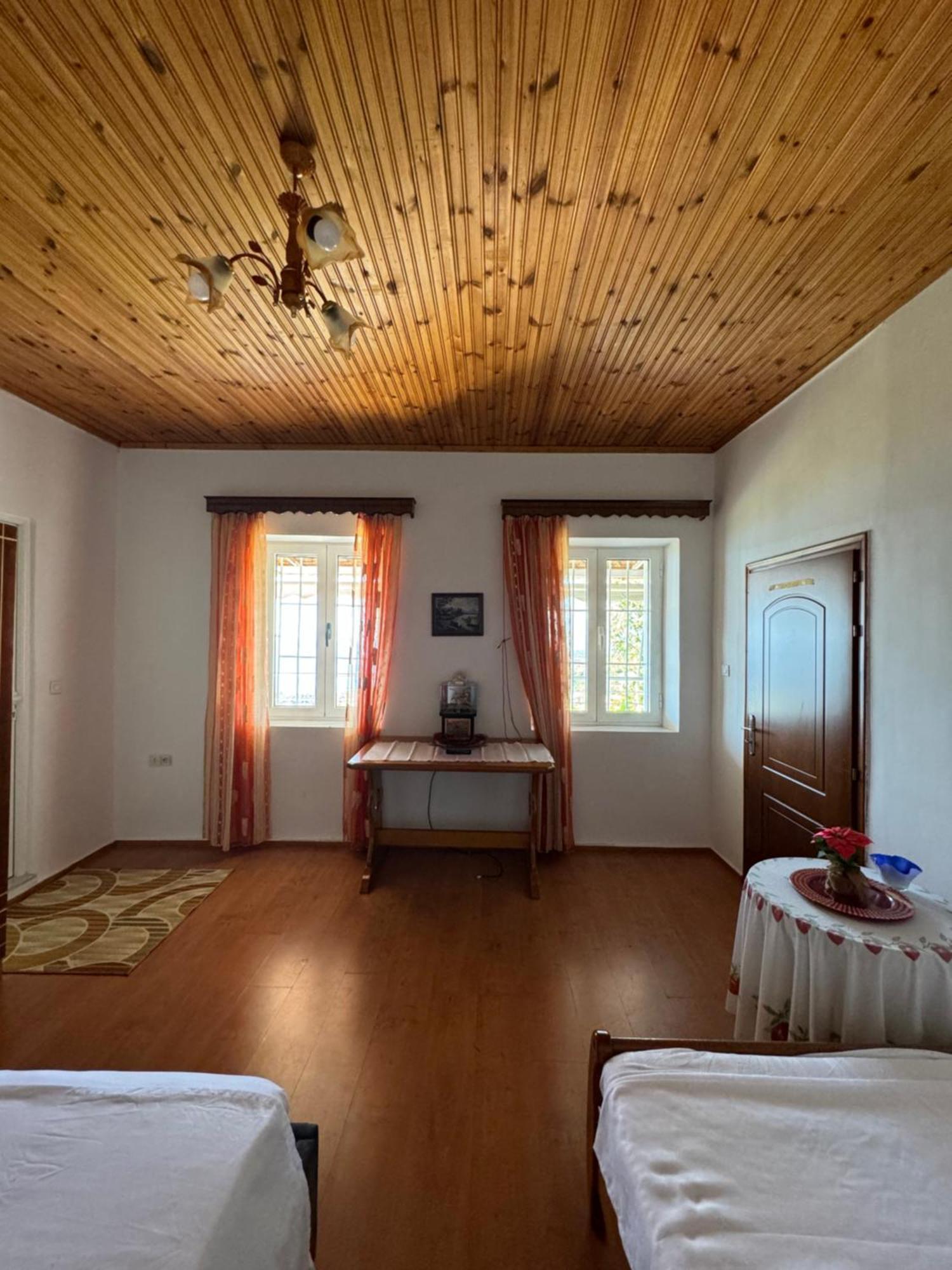 Lida'S House 호텔 Lukovë 외부 사진